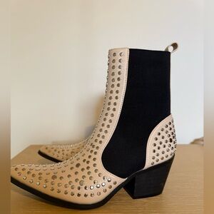 ShuShop Beige and Black Studded Chelsea Booties